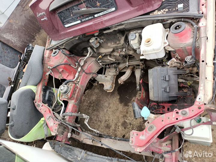 Передняя часть кузова chevrolet lacetti седан