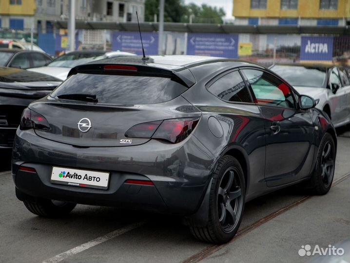 Opel Astra GTC 1.8 МТ, 2014, 114 000 км