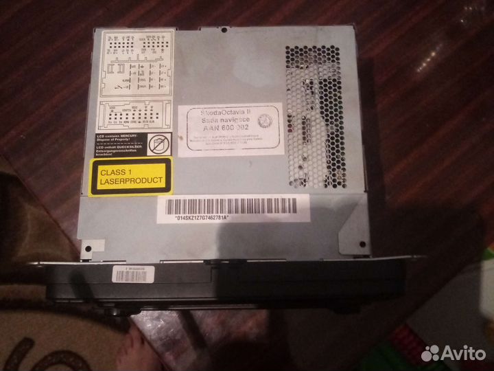 Продам автомагнитолу шкода октавия а5
