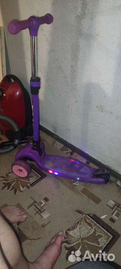 Продам детский самокат