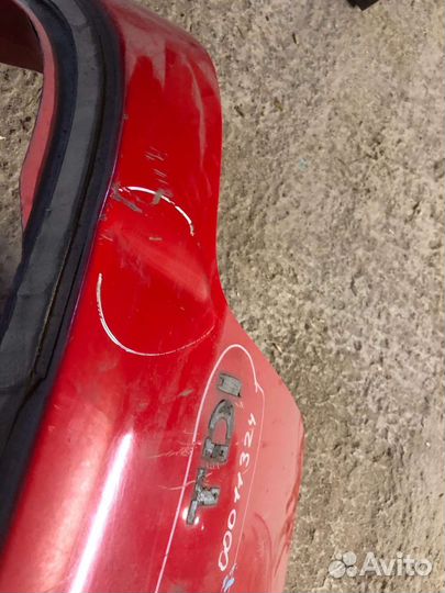 Крышка багажника golf 4