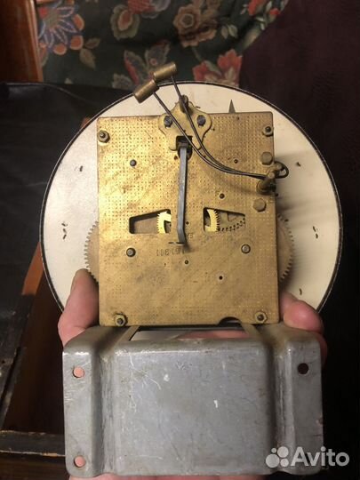 Настенные часы Янтарь СССР