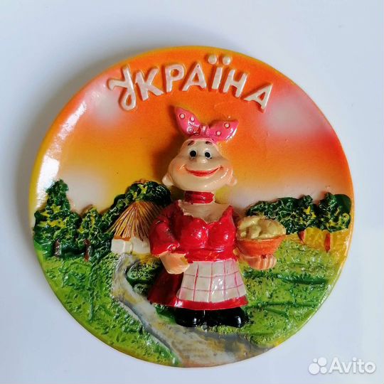 Магнитики на холодильник