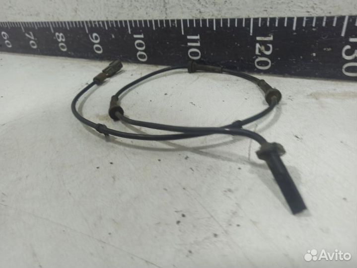 Датчик ABS задний Ниссан