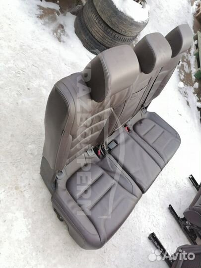 Сиденье заднее VW Touareg
