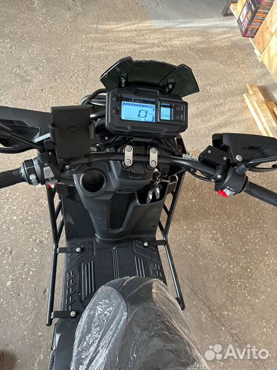 Скутер Jilang Tank 180(49)