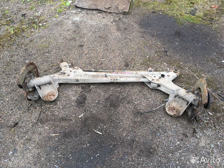 Задняя балка Volvo S70