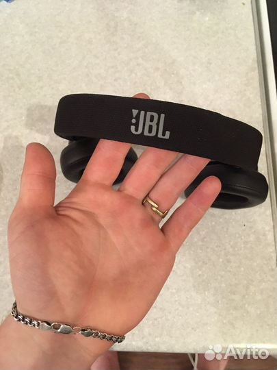 Беспроводные наушники jbl e55bt