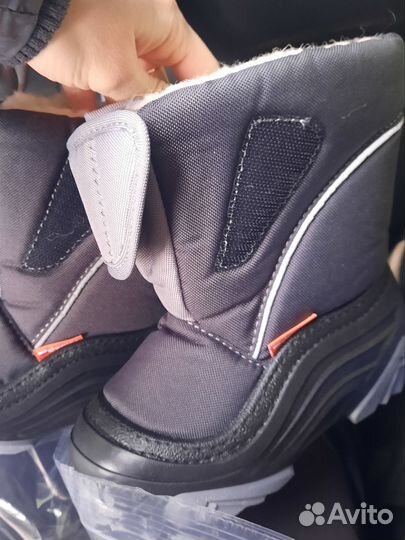 Дутики левый ботинок