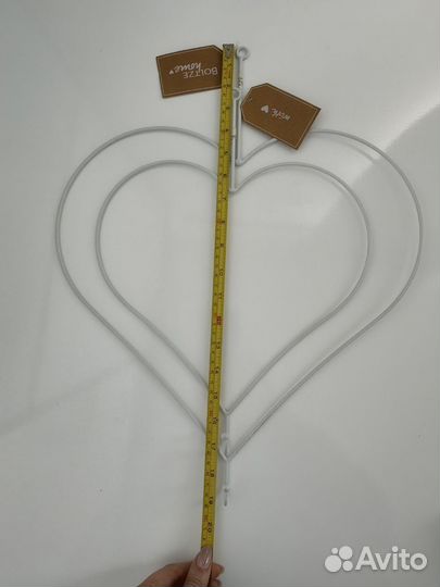 Вешалка декоративная