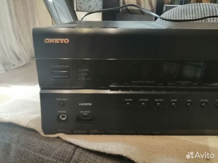 Ресивер AV Onkyo TX-SR607