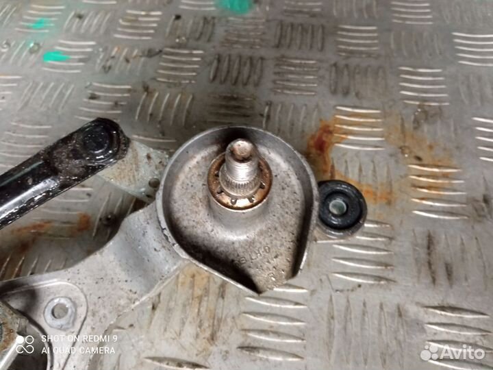 Трапеция дворников Kia Rio 3 Hyundai Solaris