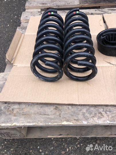 Пружины задние Mercedes w212 мерседес е212 w212