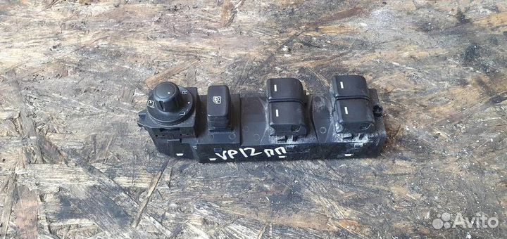 Блок управления стеклоподъемниками Mazda CX 5 201