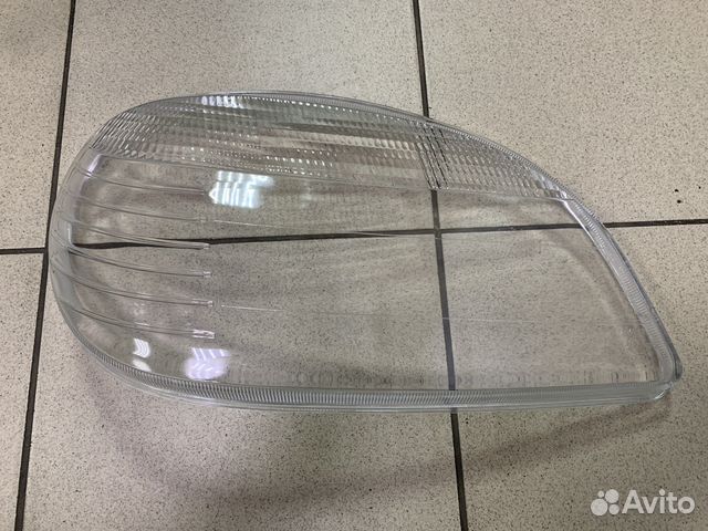 Стекло фары правое Нива Шевроле 2002-2009