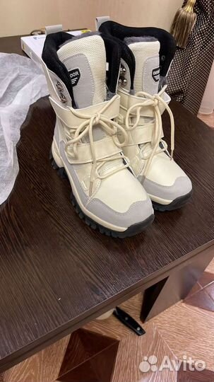 Ботинки женские новые 37