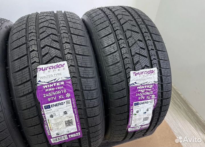 Tourador Winter Pro TSU1 245/40 R18 и 265/35 R18 29U
