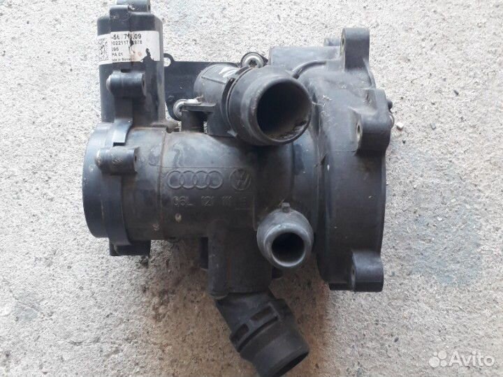 Термостат 1.8л Skoda Octavia Superb