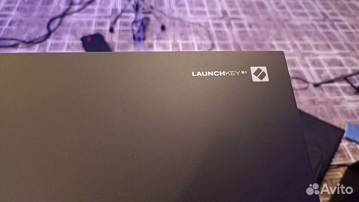 Novation Launchkey MK3 61 Midi клавиатура