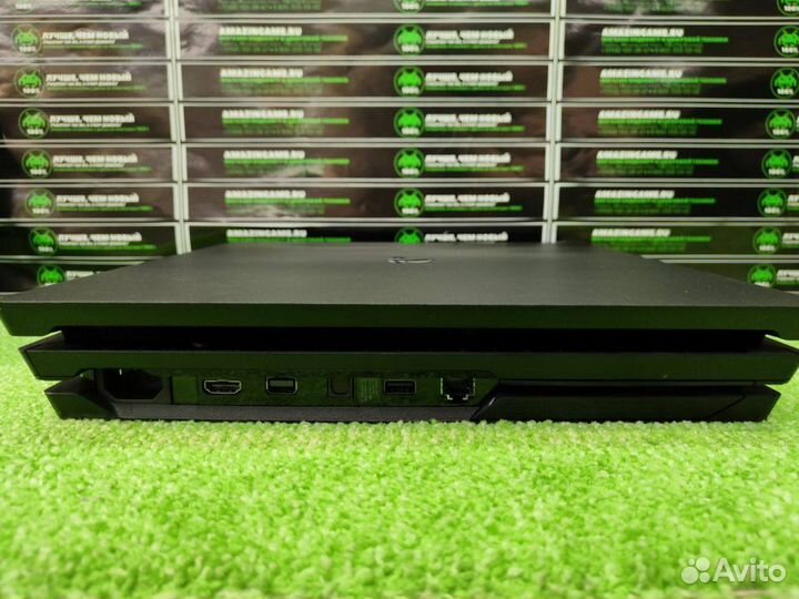 Sony Playstation 4 Pro 1000 GB, б/у