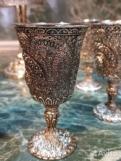 Набор рюмок на подставке