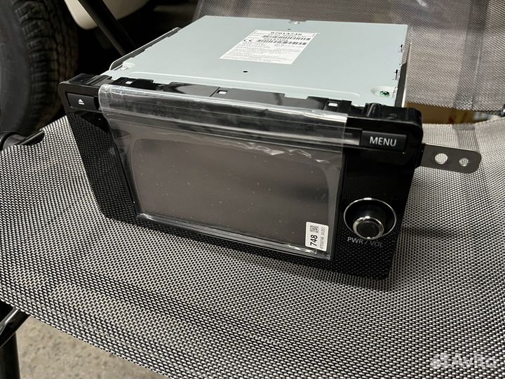 Штатная Мультимедиа на Mitsubishi Pajero-4