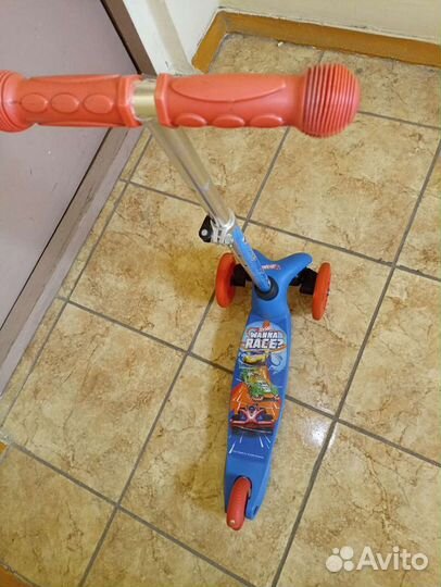 Самокат трехколесный детский