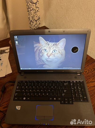 Samsung ноутбук