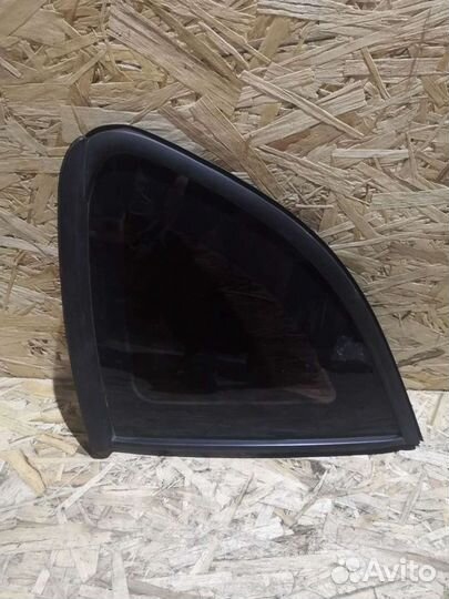 Форточка задняя правая б/у Brilliance V5 2014