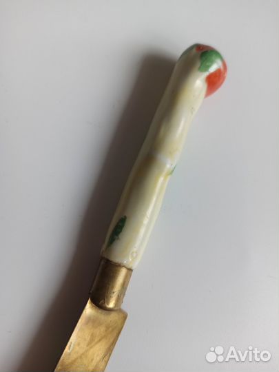 Нож uchatiusbronce c фарфоровой ручкой
