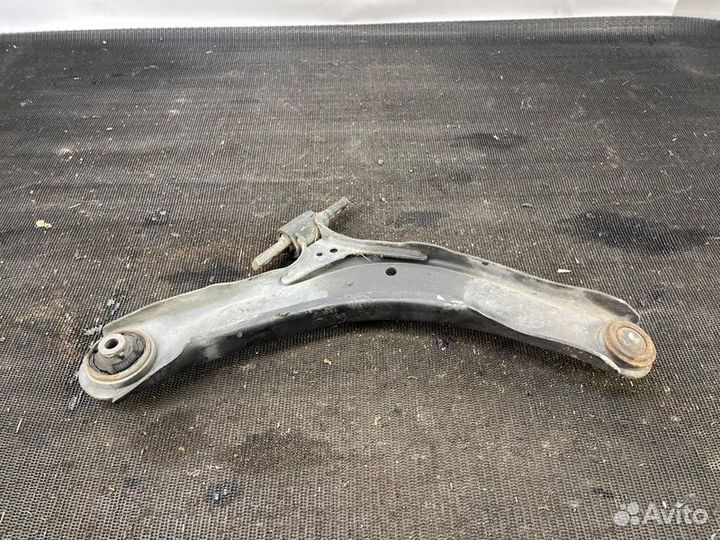 Рычаг подвески передний левый Nissan X-Trail T31