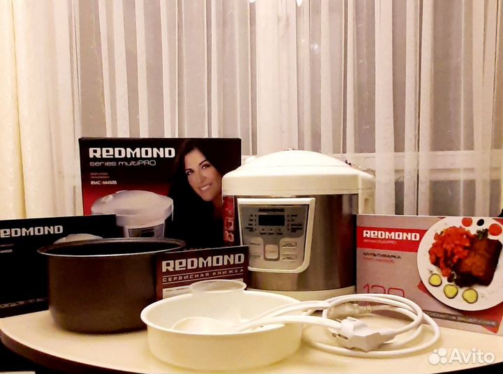 Мультиварка Redmond