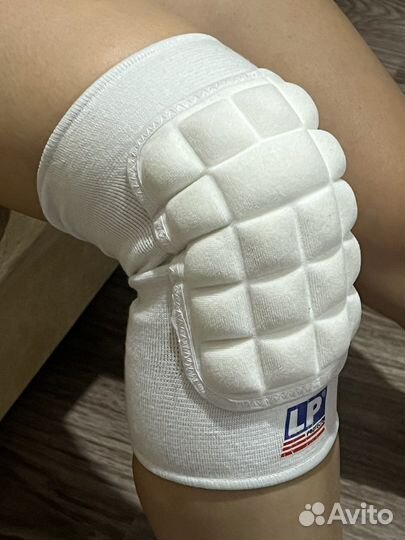 Наколенники для волейбола LP