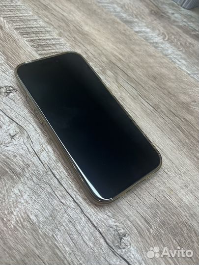 iPhone 15 Pro, 256 ГБ
