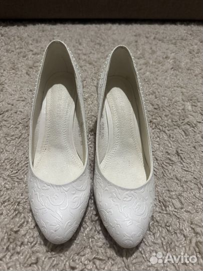 Туфли свадебные женские 36 р