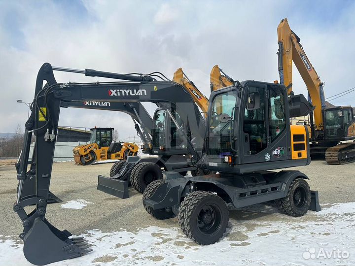 Колёсный экскаватор XINYUAN B60 Professiona, 2024