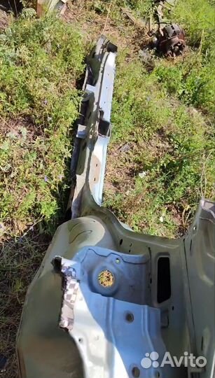 Заднее крыло на hyundai accent