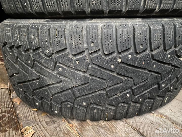 Pirelli Ice Zero 235/50 R18 101T