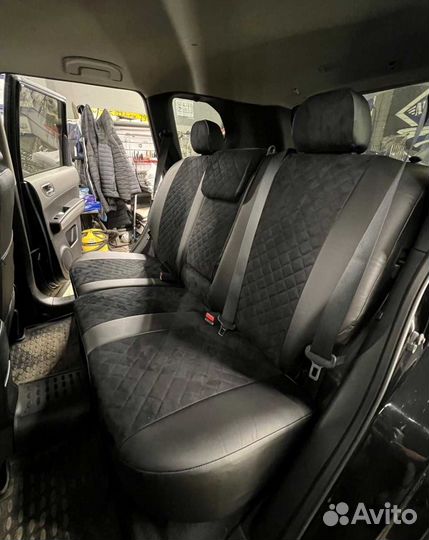 Автомобильные чехлы Nissan xtrail t31