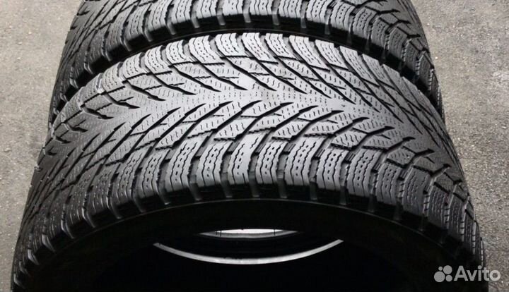 Nokian Tyres Hakkapeliitta R3 275/40 R18