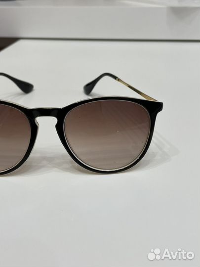 Солнцезащитные очки ray ban