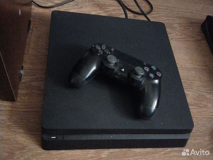 Sony PS4 Slim 1tb