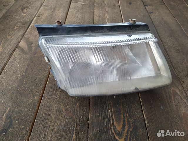 Фара передняя правая Volkswagen Passat B5 1998