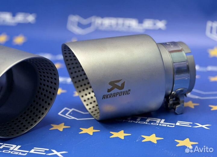 Hacадка глушителя Akrapovic 114мм