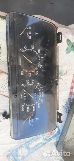 Панель приборов ваз 2110
