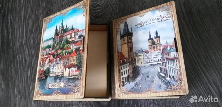 Подарочный сувенир из Праги