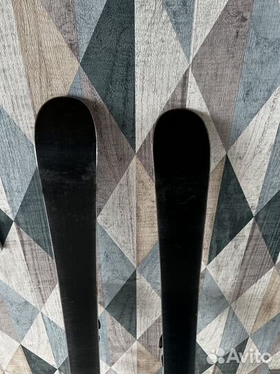 Продам лыжи