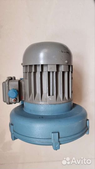 Вихревая воздуходувка