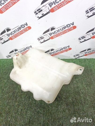 Бачок стеклоомывателя Honda Odyssey RA6 F23A