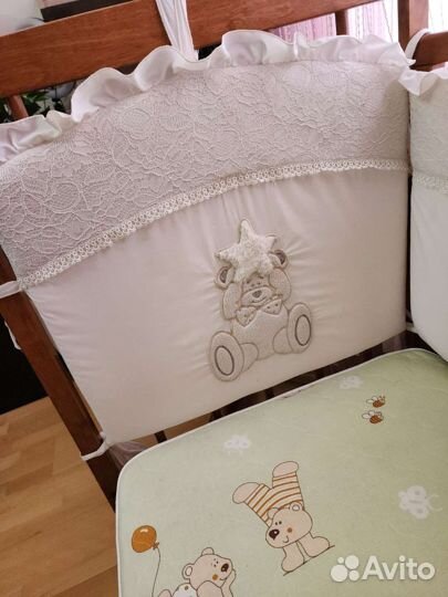 Детская кроватка